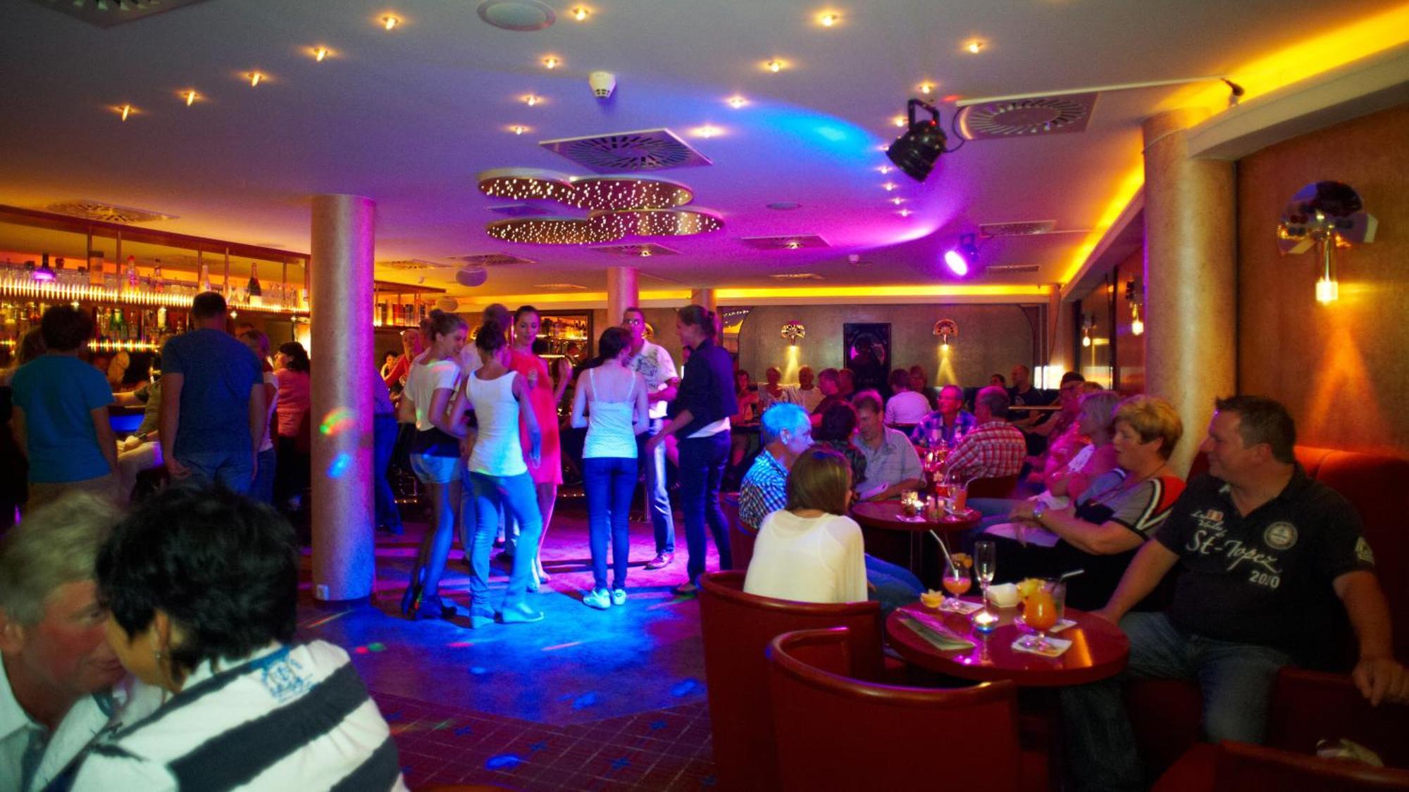 Ostseehotel Villen Im Park - Ein Rovell Hotel Херингсдорф Экстерьер фото