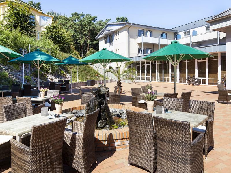 Ostseehotel Villen Im Park - Ein Rovell Hotel Херингсдорф Экстерьер фото