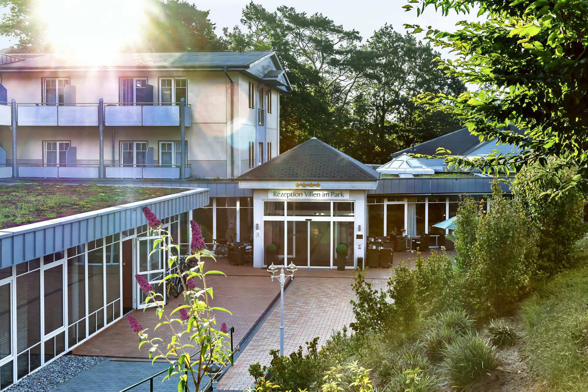 Ostseehotel Villen Im Park - Ein Rovell Hotel Херингсдорф Экстерьер фото